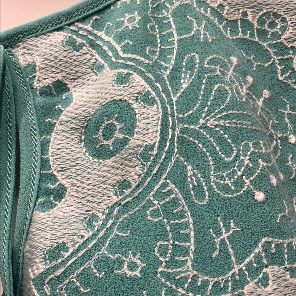 MSSP Max Studio Aqua Peplum Hem Top sz L - Picture 2 of 4